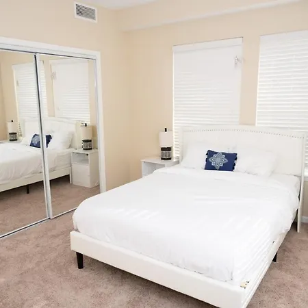 Luxury 3 Bedrooms With King Bed Downtown Indy Indianapolis Exterior photo