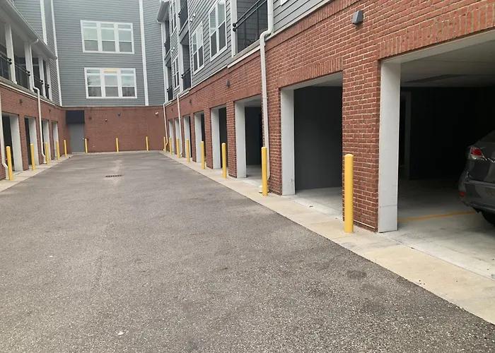 Luxury 3 Bedrooms With King Bed Downtown Indy
